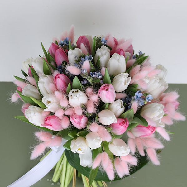 Bouquet "Tenderness of tulips"