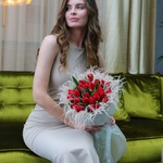 «Полум’я пристрасті: 25 червоних тюльпанів»