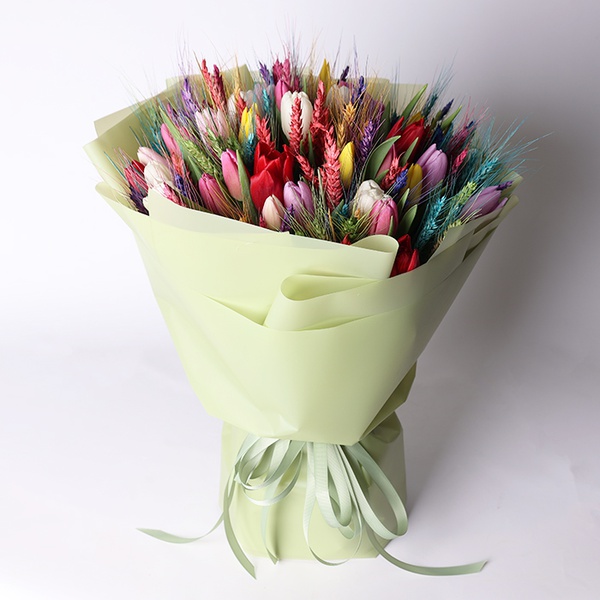 Bouquet of 51 tulips with wheat mix