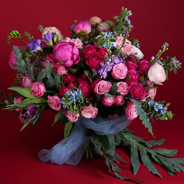 Bouquet with peonies, roses and freesia
