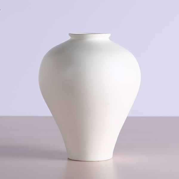 Ceramic vase "Gorshchik" medium