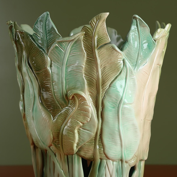 Ceramic ase "Botanical Touch" green