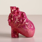 Ceramic vase "Heart" crimson