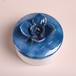 Керамическая шкатулка з цветком, синяя
