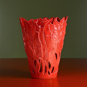 Ceramic vase "Botanical Touch" red