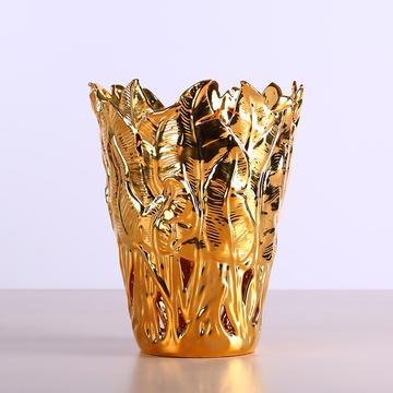 Vase with leaves "BOTANICAL TOUCH" gold