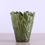 Vase with leaves "BOTANICAL TOUCH" green