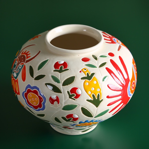 Vase Horshchyk small, colored matte