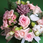 Winter bouquet with roses and cotton