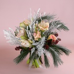 The “Winter Tenderness” bouquet