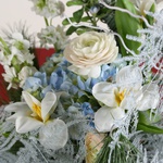 Bouquet blue-white with needles