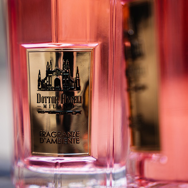 Magenta room fragrance by Dottor Angeli