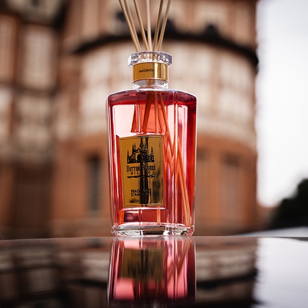 Magenta room fragrance by Dottor Angeli