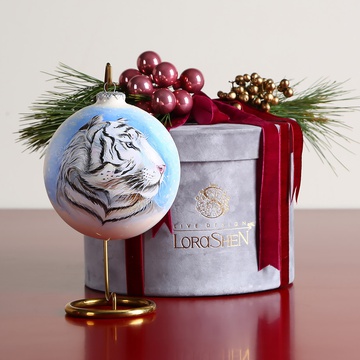 Ceramic christmas ball "White tiger"