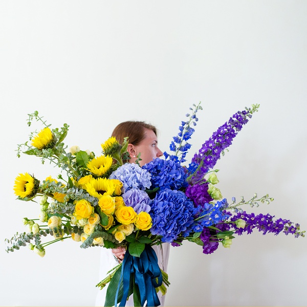 Ethno bouquet yellow-blue