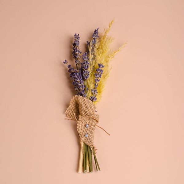 Boutonniere with cortaderia