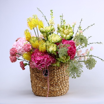 Composition "Summer Garden in a Basket"