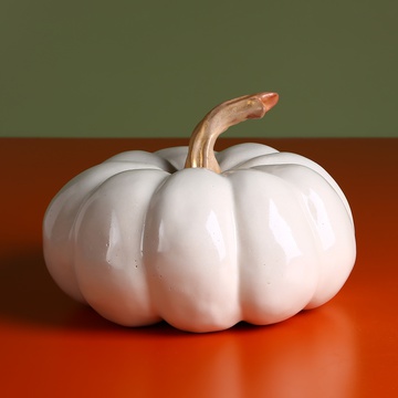 Ceramic pumpkin white-mother-of-pearl