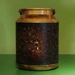 Lantern, L