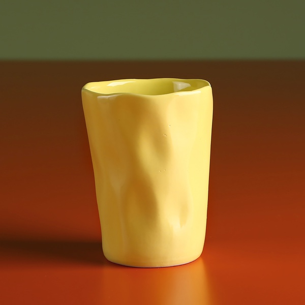 Стакан керамический желтый