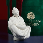Ceramic figurine "Patsyuk" white