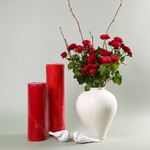 Set with Roses in the Tall “Touch” Vase