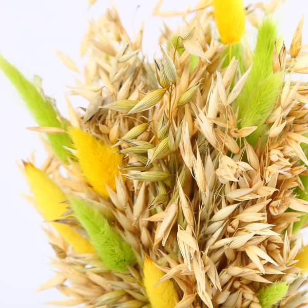 Дидух  Пасхальный с жёлтым лагурусом