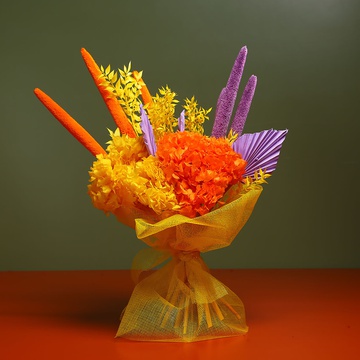 Bright bouquet of dried flowers