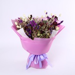 The “Eternal Poetry of Color” dried flower bouquet