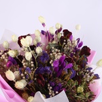 The “Eternal Poetry of Color” dried flower bouquet