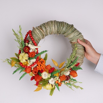 Decorative wreath "Autumn colors"