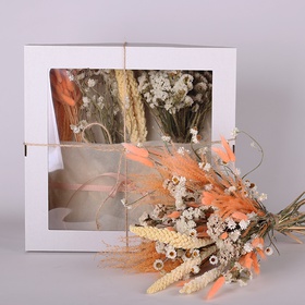 Pick-it-yourself set of white and orange dried flowers