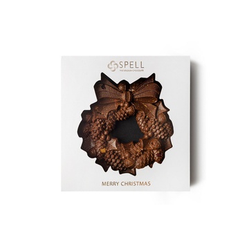 Chocolate wreath with nuts from Spell