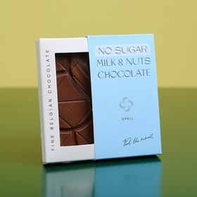 Молочний шоколад з фундуком без цукру