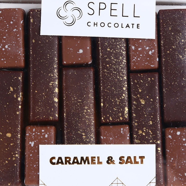 Набір шоколадних цукерок Spell "Солона Карамель"