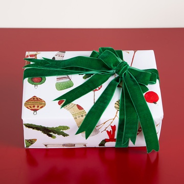 Gift wrapping, colored