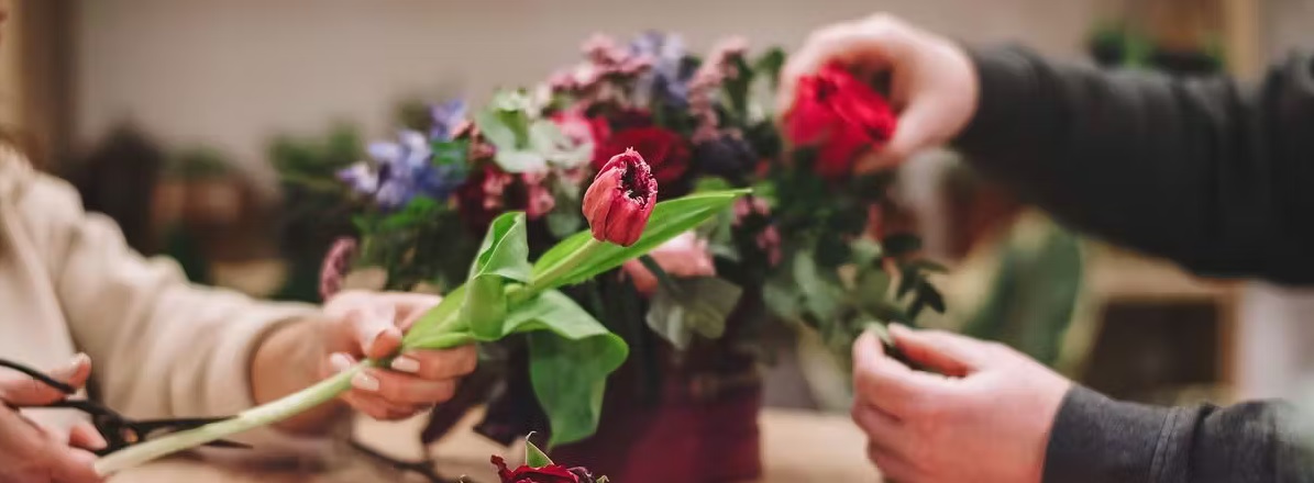 Как реанимировать срезанные розы в домашних условиях
