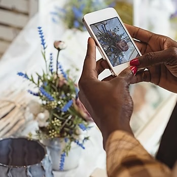 Tips for beautiful flower photography with a phone